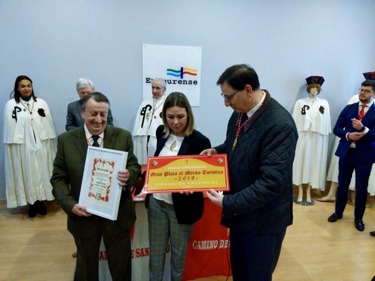 Distintivo ao mérito turístico dos Camiños de Santiago para a Deputación de Lugo