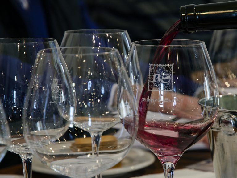 Cata dos viños da D.O. Ribeira Sacra para as Distincións Gallaecia
