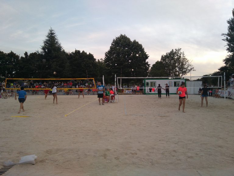Comeza en Monforte o XII Torneo de Volei Praia do Cadrado