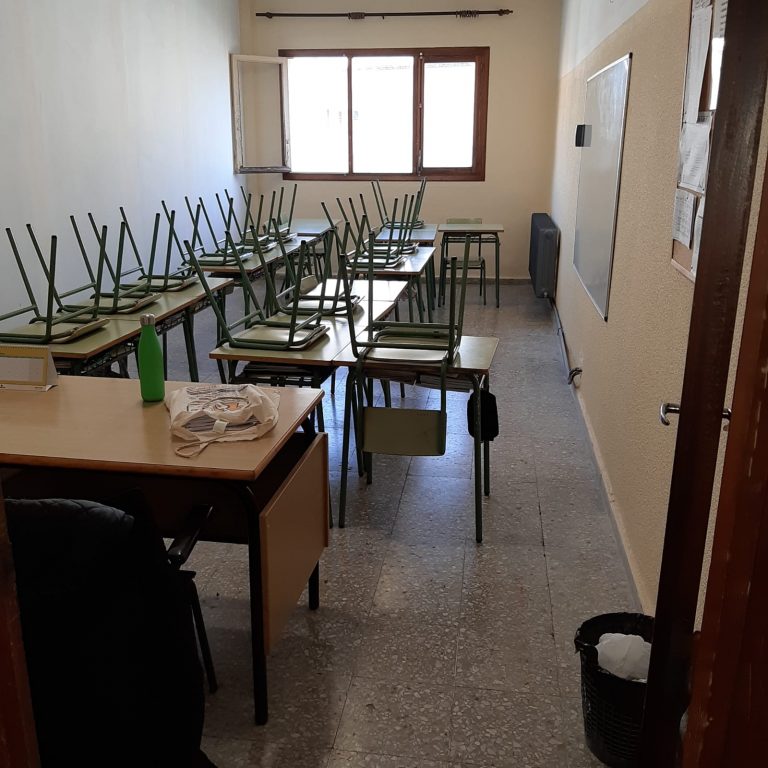 “A Xunta bota aos nenos e nenas do colexio público” di o BNG de Sarria