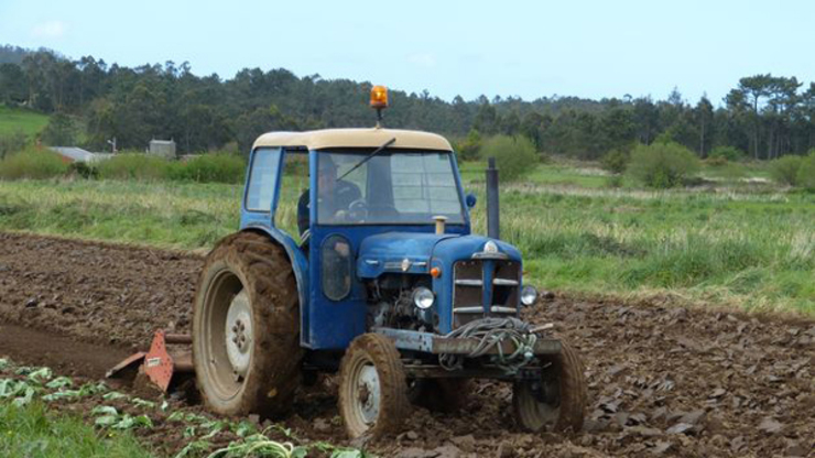 Inspección técnica de vehículos agrícolas en Sober e Pantón
