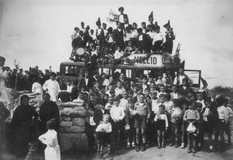 Educación e galeguismo nos anos 30 en Carballedo