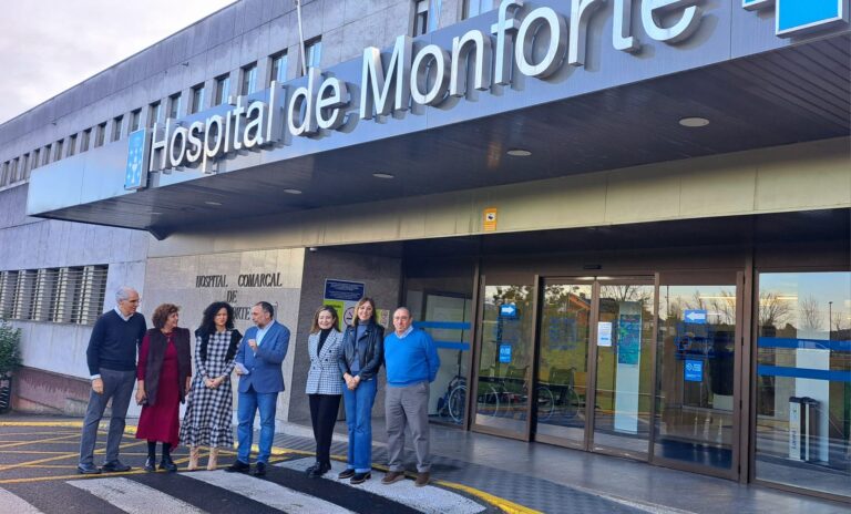 “15M€ para renovar a área de hospitalización e de consultas externas e 21 novos especialistas”, anuncia Comesaña no Hospital de Monforte