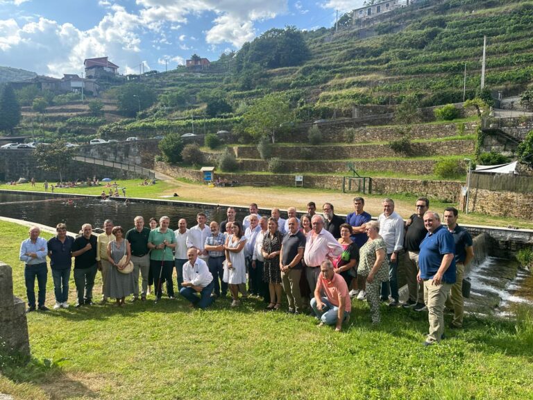 López Campos traslada aos representantes da Ribeira Sacra a intención de acadar o Patrimonio da Humanidade no 2026