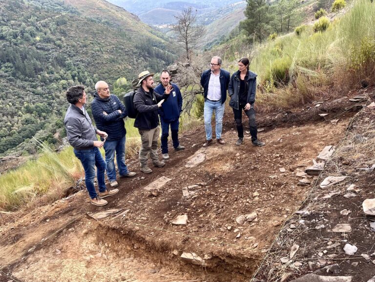 A cuarta campaña arqueolóxica en Penas do Castelo revela novos achados con importante información