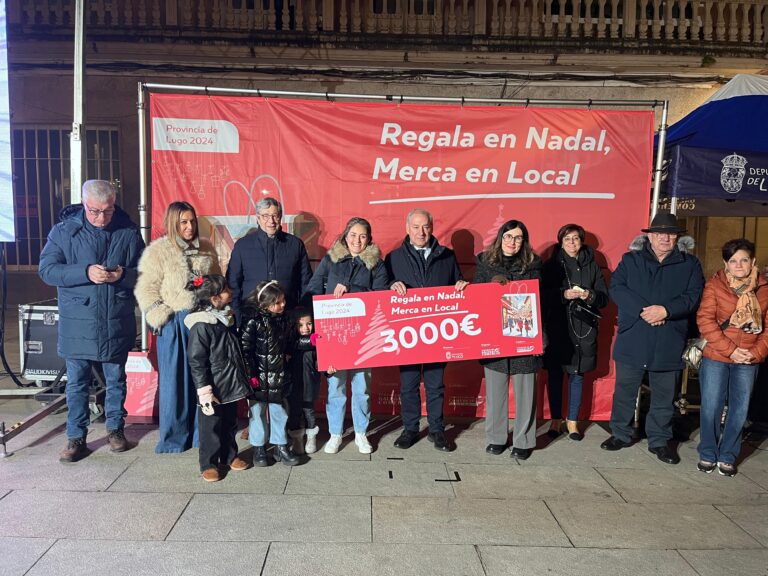 Primeira festa da campaña ‘Regala en Nadal, Merca en Local’