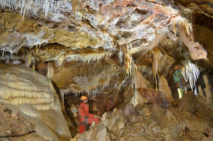 ‘Aradelas’, a sima máis fonda de Galicia e nova xoia do Xeoparque Montañas do Courel