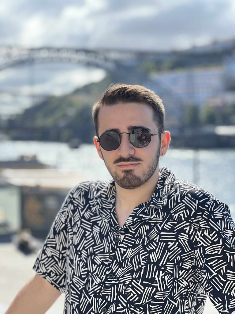 Alejandro Losada, a primeira ‘Drag Queen’ cega de España, é da Ribeira Sacra