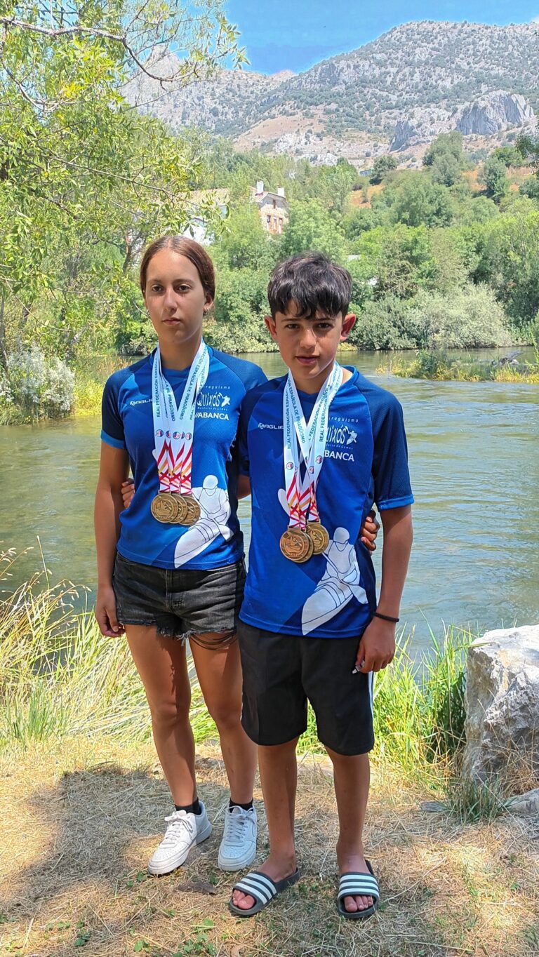 Sara Inés Varela e Xoel Fernández, ‘tricampións’ de España de piragüismo co Club Quixós