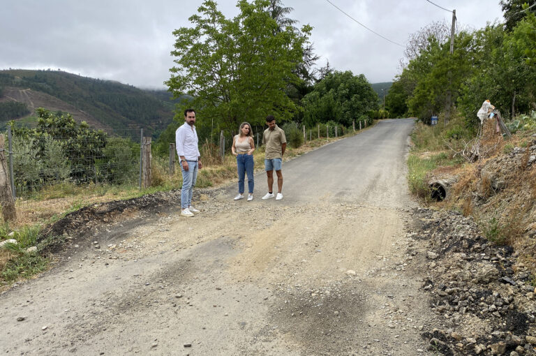 O PP denuncia o “deficiente” arranxo realizado na estrada LU-P-5001, en Quiroga
