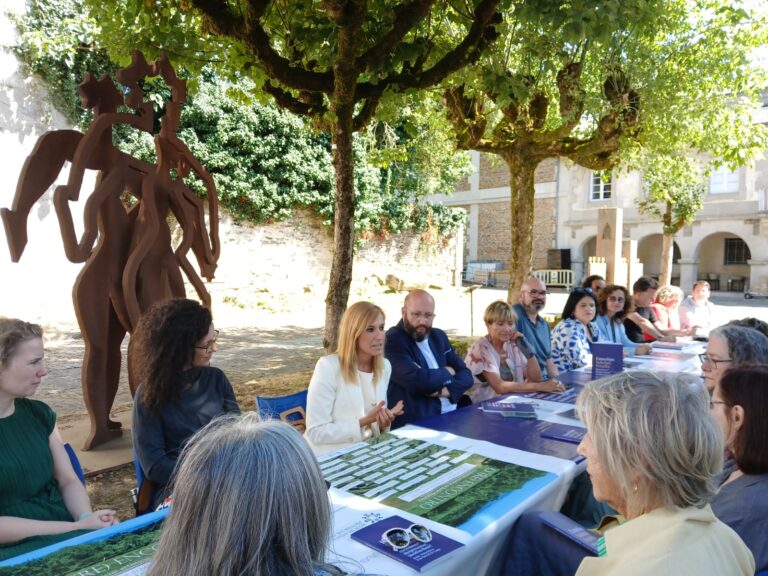 Re(en)contro no Museo Pazo de Tor coas creadoras das residencias artísticas da RMPL