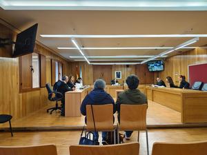 Piden 4 anos de cárcere para dúas mulleres da Pobra do Brollón que quedaron coas leiras e diñeiro dunha veciña con demencia