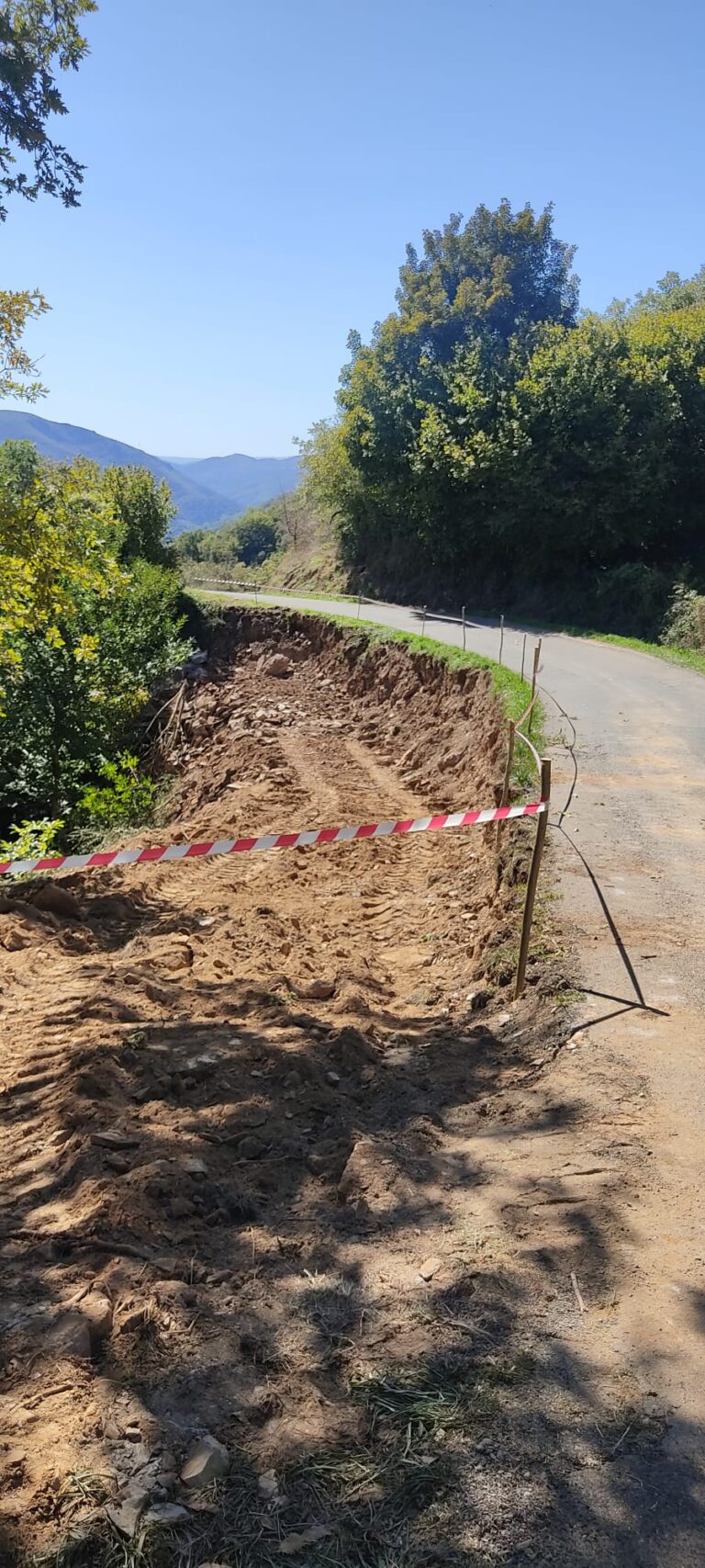 Comezan as obras para rematar a renovación da vía entre Pedrafita do Cebreiro e Seoane do Courel