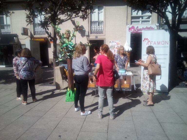 Afamon sae á rúa para visibilizar o Alzhéimer