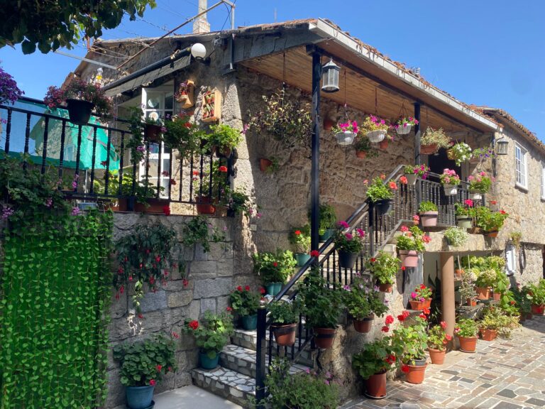 Chantada premia as mellores fachadas e balcóns na vila e no rural