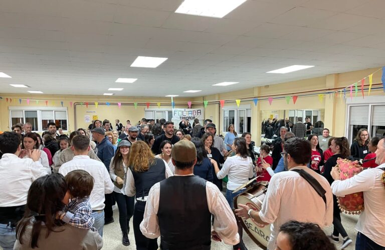 Taboada vibrará este sábado cos Cantos de Taberna: 17 grupos, concerto e Foliada final