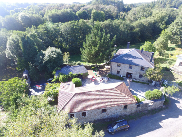 Dúas instalacións da Ribeira Sacra, premio de fin de grao da Escola Universitaria de Arquitectura Técnica da Coruña