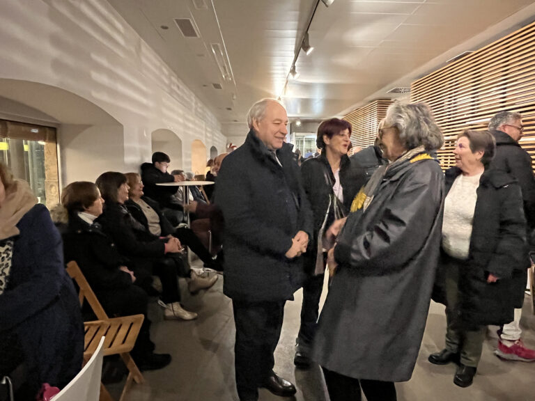 350 persoas na Chocolatada de Nadal do Programa Activa en Monforte