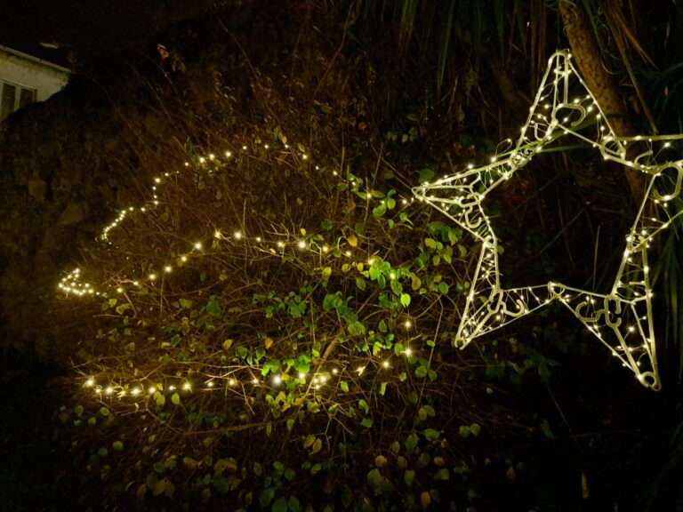Decoracións de Nadal no rural de Pantón