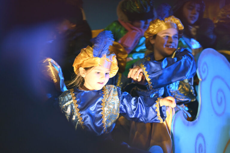 Chantada celebra o 5 a Cabalgata de Reis e o 6 Carrusel gratuíto