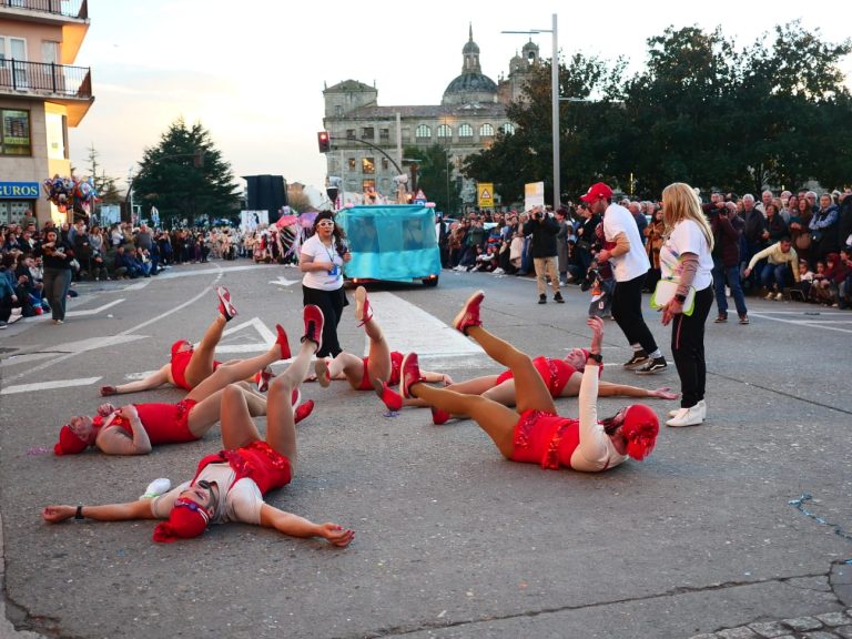 Monforte espera un gran Desfile de Martes de Entroido tras confirmar 1.296 inscritos