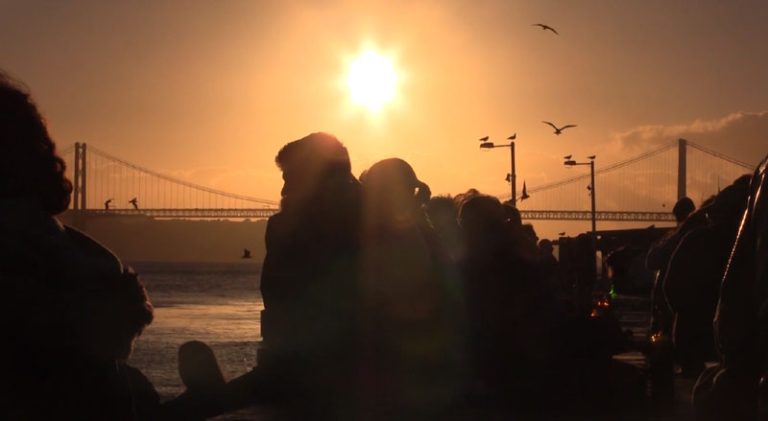 Proxección e coloquio no Ateneo Casino monfortino