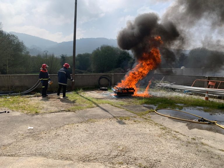 En Quiroga e Triacastela impártense cursos formativos para protección civil