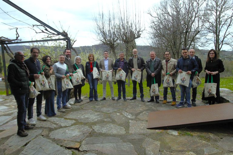 Agacal promove no Mes do Amandi os produtos de calidade diferenciada