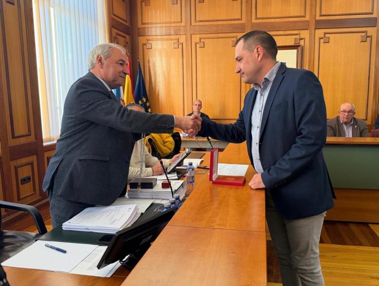 Miguel Tomé toma posesión como concelleiro de Medio Ambiente, Parques e Xardíns