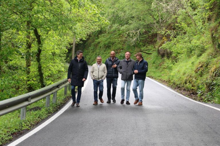 Remata a mellora da estrada que une Trascastro coa Ferrería no Incio