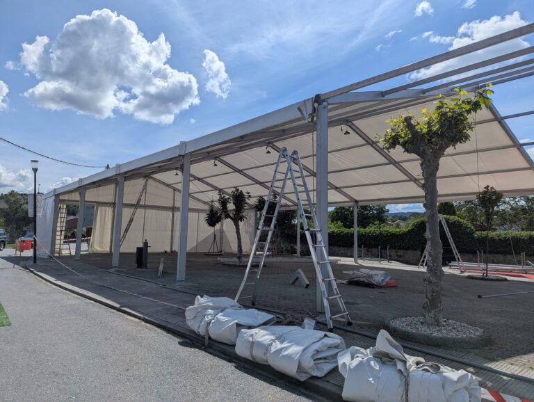 Pantón comeza a súa XXXI Feira do Viño con servizo de bus con Monforte e Escairón e preparados por se chove