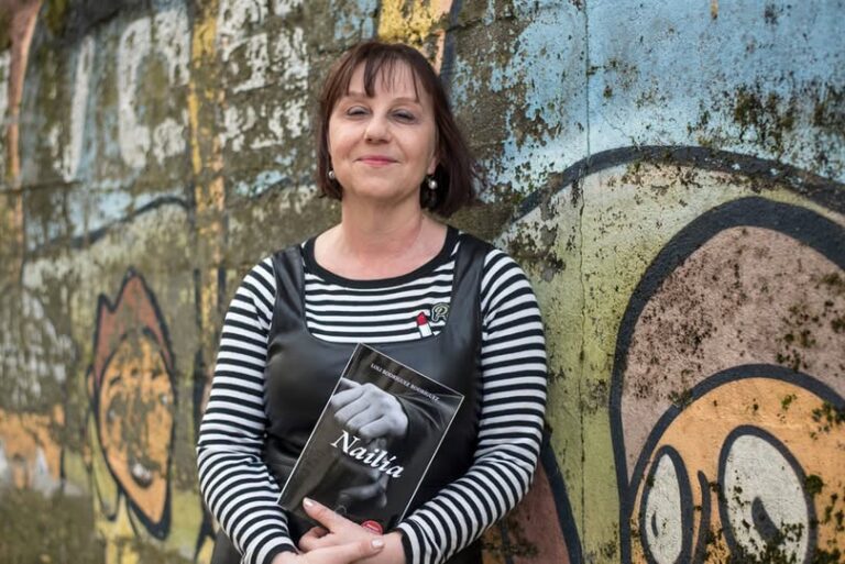 Loli Rodríguez, orixinaria de Torbeo, gañadora do II Premio Trevo de Narrativa en Galego