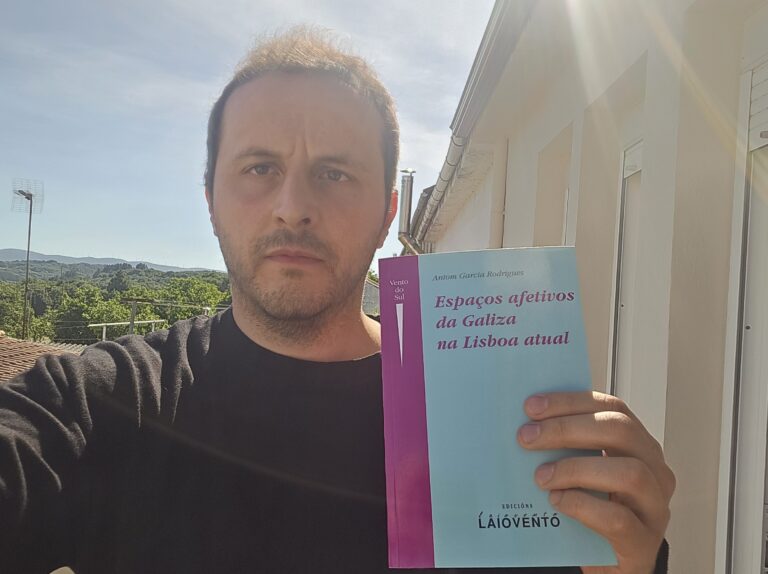 Antom Garcia presenta na Pobra do Brollón un ensaio sobre a pegada da emigración galega en Lisboa