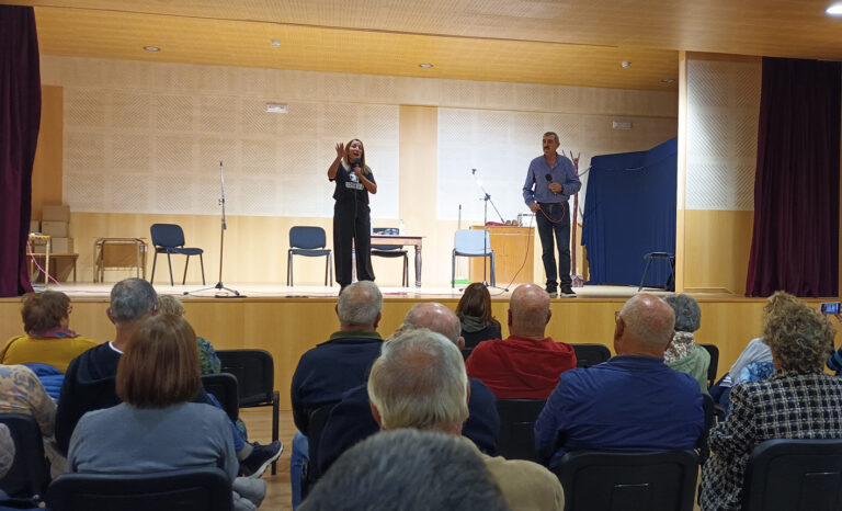 O poder do brindo para a normalización do galego nos concellos do Xeoparque Montañas do Courel