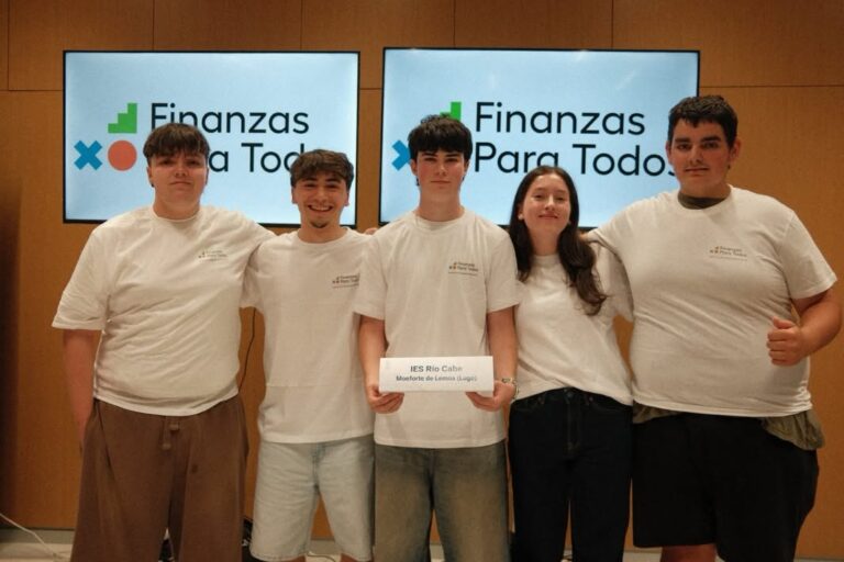 O IES Río Cabe na final do Concurso de Coñecementos Financeiros