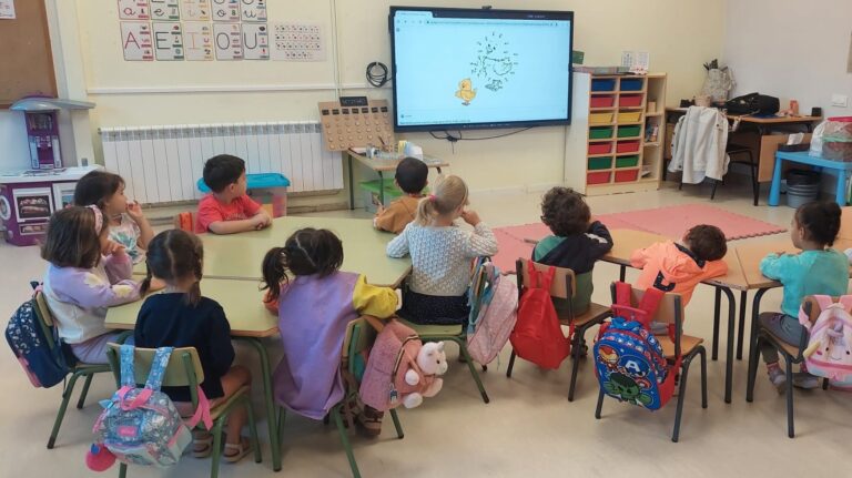 O Concello de Sober informa das axudas para material escolar, libros e gastos de matrícula