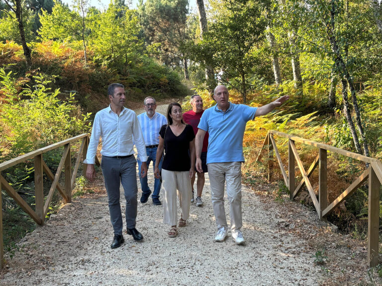 Perto dun milleiro de visitantes fixeron xa a senda divulgativa do Viveiro dos Trollos en Bóveda