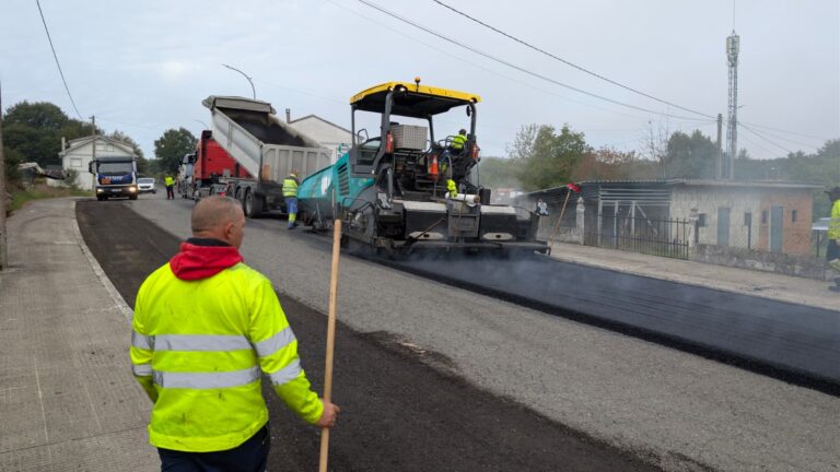En marcha o estendido do aglomerado na estrada provincial que vai de Mundín a Taboda por Adá
